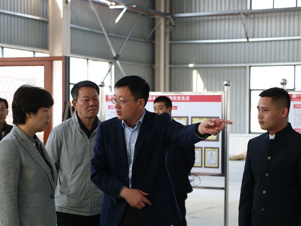 熱烈歡迎劉海紅書(shū)記來(lái)我司參觀視察