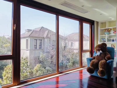 鋁包木窗實(shí)拍